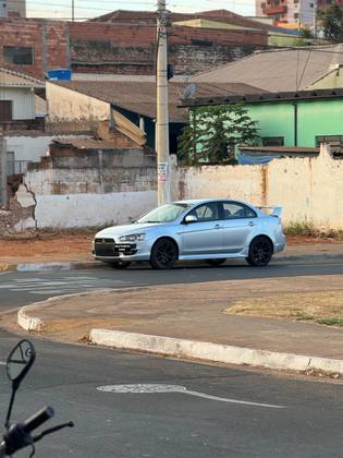 MITSUBISHI LANCER 2.0 16V GASOLINA 4P AUTOMÁTICO