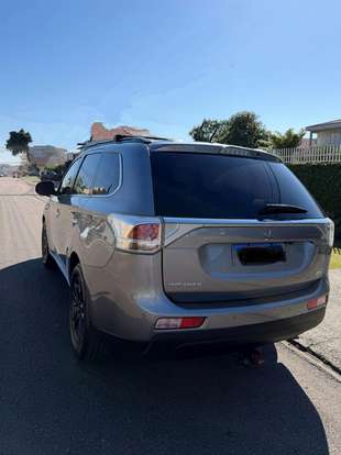 MITSUBISHI-OUTLANDER-3.0 GT 4X4 V6 24V GASOLINA 4P AUTOMÁTICO MITSUBISHI-OUTLANDER-2015