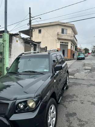 MITSUBISHI-PAJERO-2009