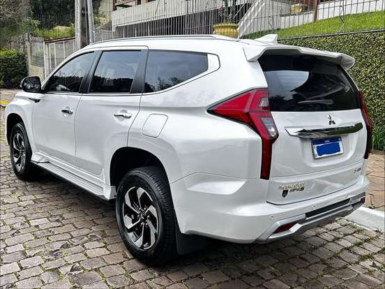 MITSUBISHI-PAJERO SPORT-2024