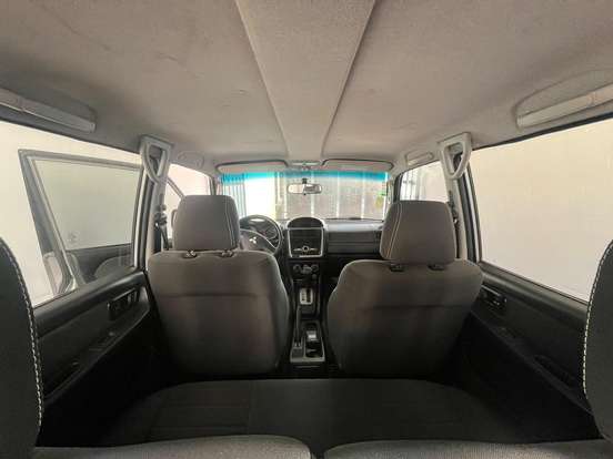 MITSUBISHI-PAJERO TR4-2.0 4X2 16V 140CV FLEX 4P AUTOMÁTICO MITSUBISHI-PAJERO TR4-2012