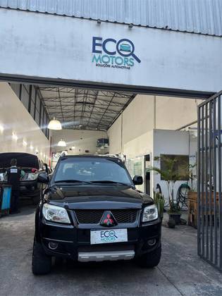 MITSUBISHI PAJERO TR4 2.0 4X4 16V 140CV FLEX 4P AUTOMÁTICO