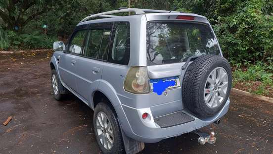 MITSUBISHI-PAJERO TR4-2011