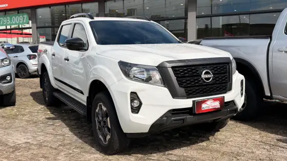 NISSAN FRONTIER 2.3 16V TURBO DIESEL ATTACK CD 4X4 AUTOMÁTICO