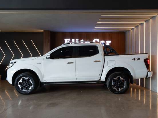 NISSAN-FRONTIER-2024