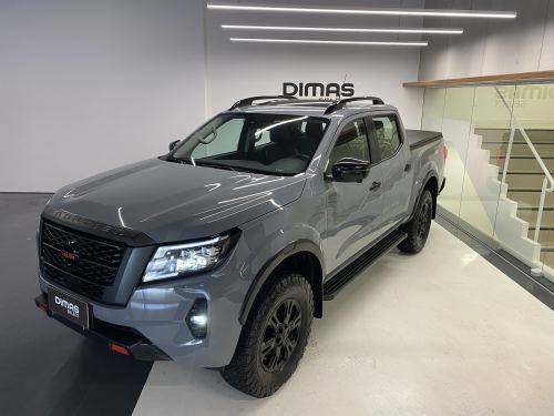 NISSAN FRONTIER 2.3 16V TURBO DIESEL PRO4X CD 4X4 AUTOMÁTICO