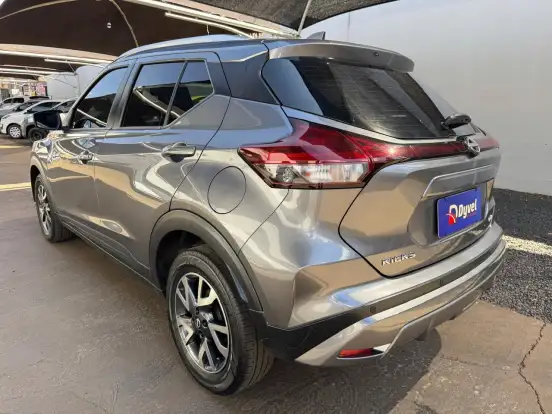 NISSAN-KICKS-2024