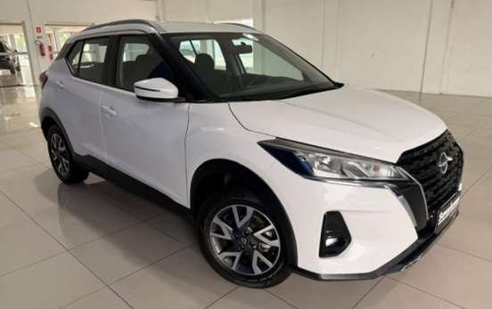 NISSAN-KICKS-2023
