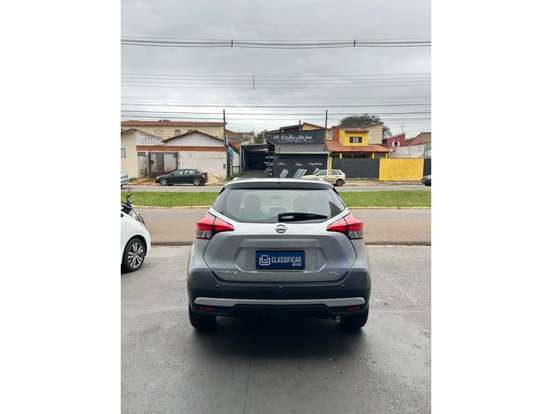 NISSAN-KICKS-2020