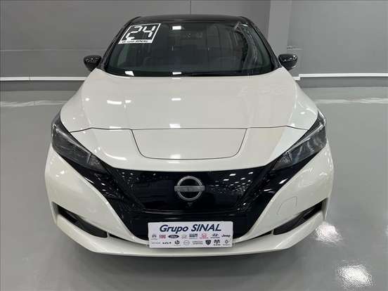 NISSAN-LEAF-2023