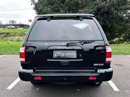 NISSAN-PATHFINDER-2003