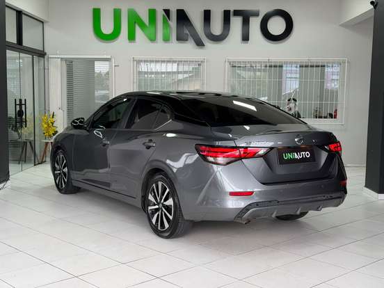 NISSAN-SENTRA-2023