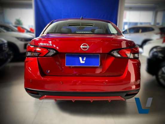 NISSAN-VERSA-2023
