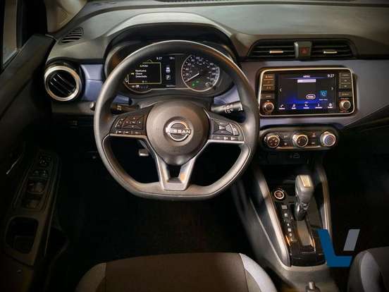 NISSAN-VERSA-2023
