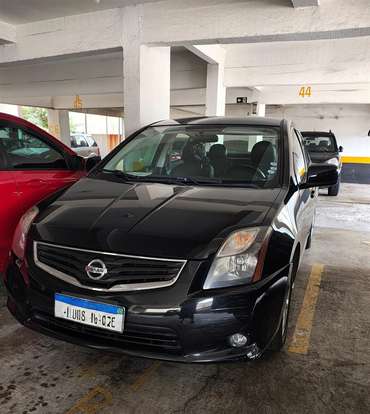 NISSAN-SENTRA-2011