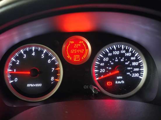 NISSAN-SENTRA-2011
