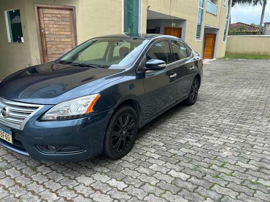 NISSAN-SENTRA-2014