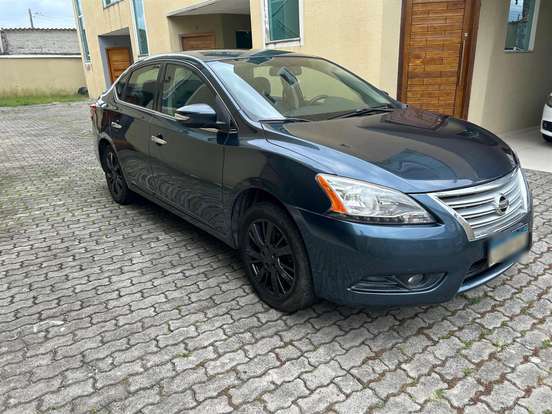 NISSAN-SENTRA-2014