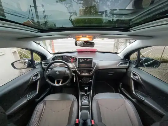 PEUGEOT-2008-2018