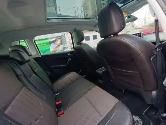 PEUGEOT-2008-2018