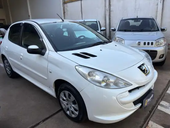 PEUGEOT-207-2012