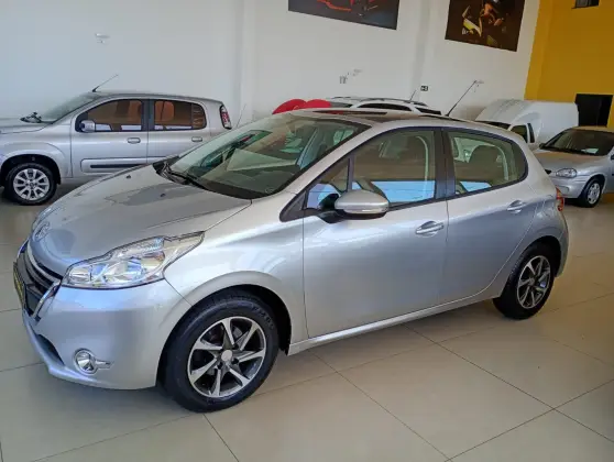 PEUGEOT 208 1.5 ALLURE 8V FLEX 4P MANUAL