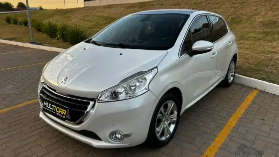 PEUGEOT 208 1.6 GRIFFE 16V FLEX 4P MANUAL