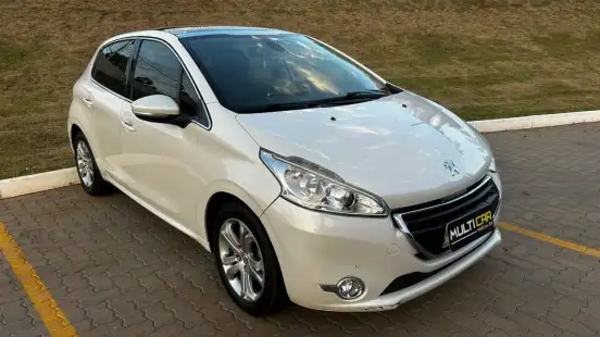 PEUGEOT-208-1.6 GRIFFE 16V FLEX 4P MANUAL PEUGEOT-208-2016