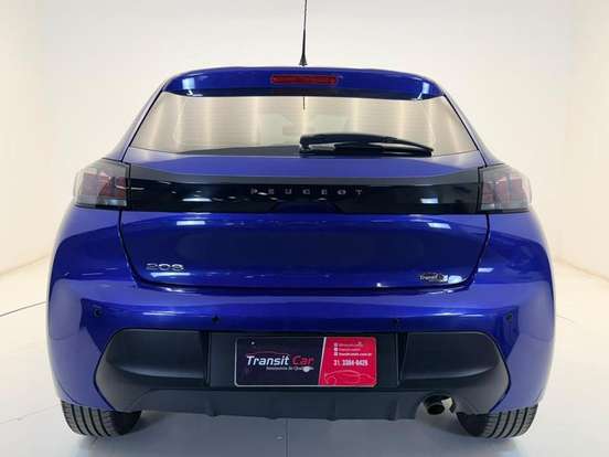 PEUGEOT-208-2022