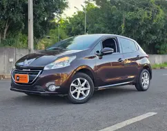 PEUGEOT 208 1.6 ACTIVE PACK 16V FLEX 4P AUTOMÁTICO PEUGEOT 208 1.6 ACTIVE PACK 16V FLEX 4P AUTOMÁTICO
