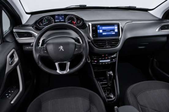 PEUGEOT-208-1.6 GRIFFE 16V FLEX 4P AUTOMÁTICO PEUGEOT-208-2016