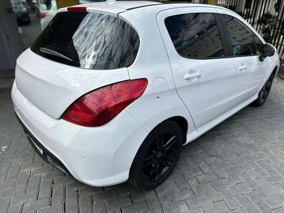 PEUGEOT-308-2014