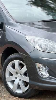 PEUGEOT-408-2013
