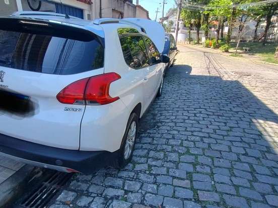 PEUGEOT-2008-1.6 16V FLEX ALLURE 4P AUTOMÁTICO PEUGEOT-2008-2017