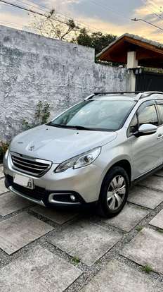 PEUGEOT-2008-2017