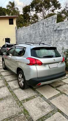 PEUGEOT-2008-2017