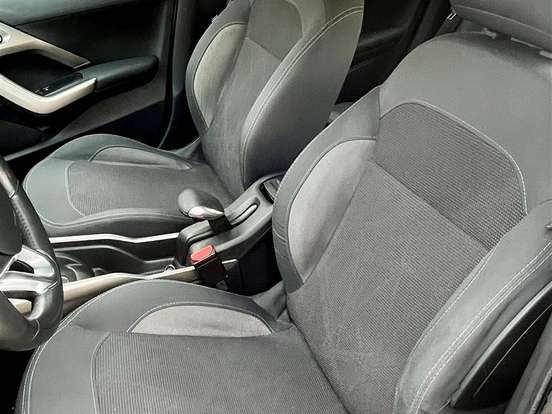 PEUGEOT-2008-1.6 16V FLEX ALLURE 4P AUTOMÁTICO PEUGEOT-2008-2017