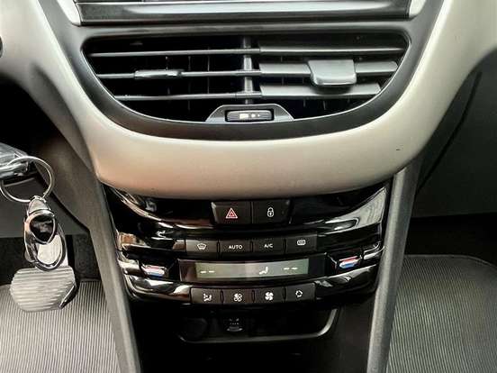 PEUGEOT-2008-1.6 16V FLEX ALLURE 4P AUTOMÁTICO PEUGEOT-2008-2017