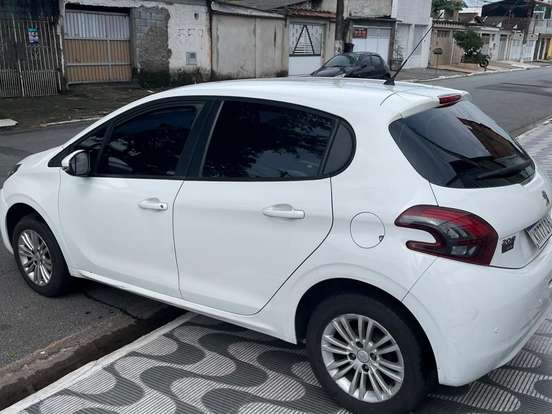 PEUGEOT-208-1.2 ACTIVE PACK 12V FLEX 4P MANUAL PEUGEOT-208-2016