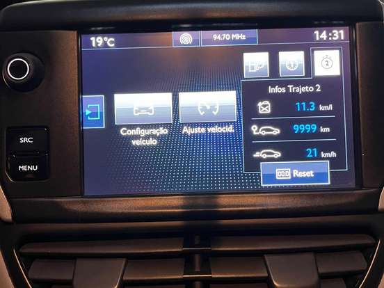 PEUGEOT-208-1.2 ALLURE 12V FLEX 4P MANUAL PEUGEOT-208-2017