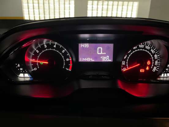 PEUGEOT-208-1.2 ALLURE 12V FLEX 4P MANUAL PEUGEOT-208-2017