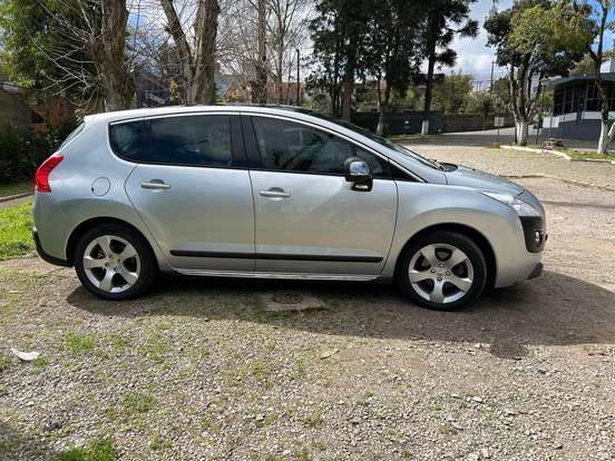 PEUGEOT-3008-1.6 GRIFFE THP 16V GASOLINA 4P AUTOMÁTICO PEUGEOT-3008-2011