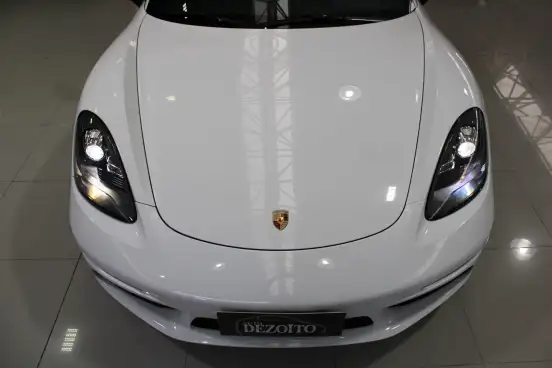 PORSCHE-718-2017
