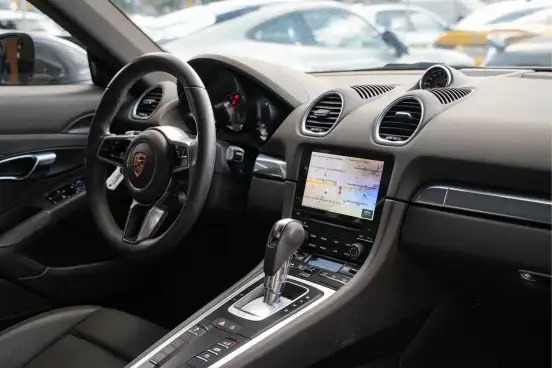 PORSCHE-718-2022