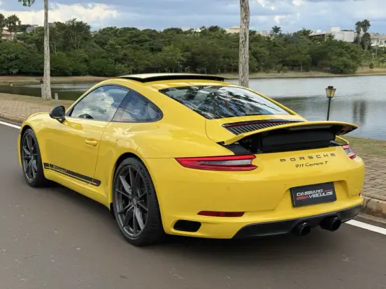 PORSCHE-911-2018