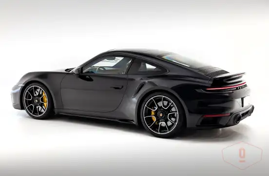 PORSCHE-911-2023