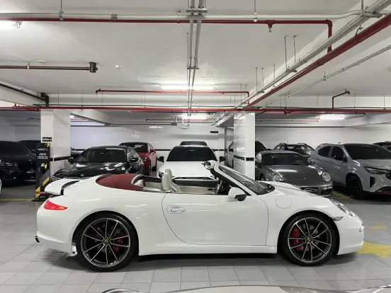 PORSCHE-911-2013