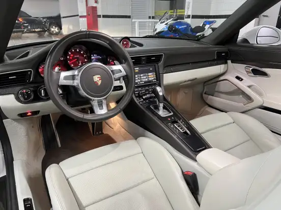PORSCHE-911-2013