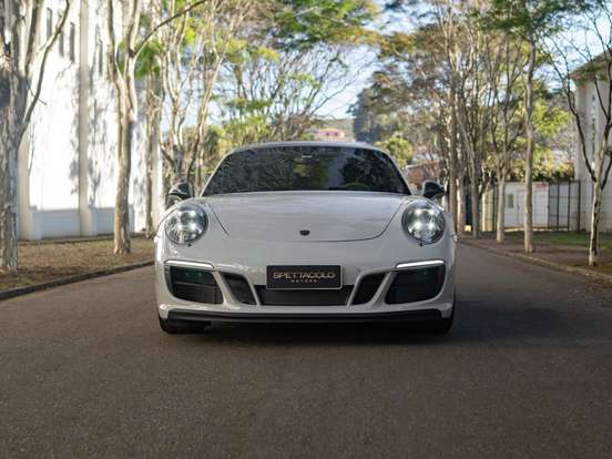 PORSCHE-911-2017