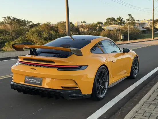 PORSCHE-911-2022